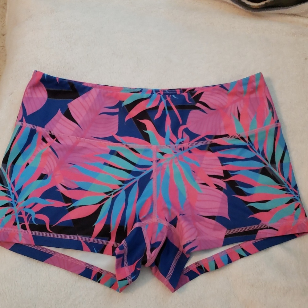 FMFM SHORTS